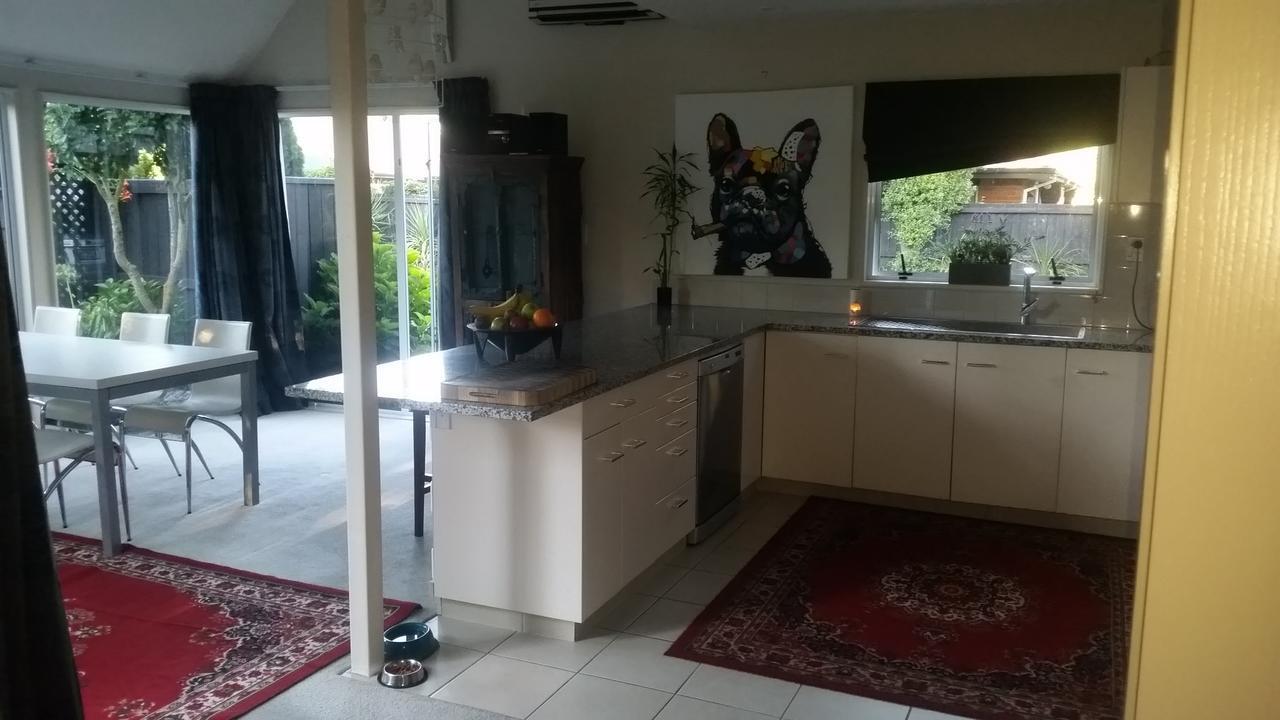 Berni'S Boutique Bnb Christchurch Ngoại thất bức ảnh